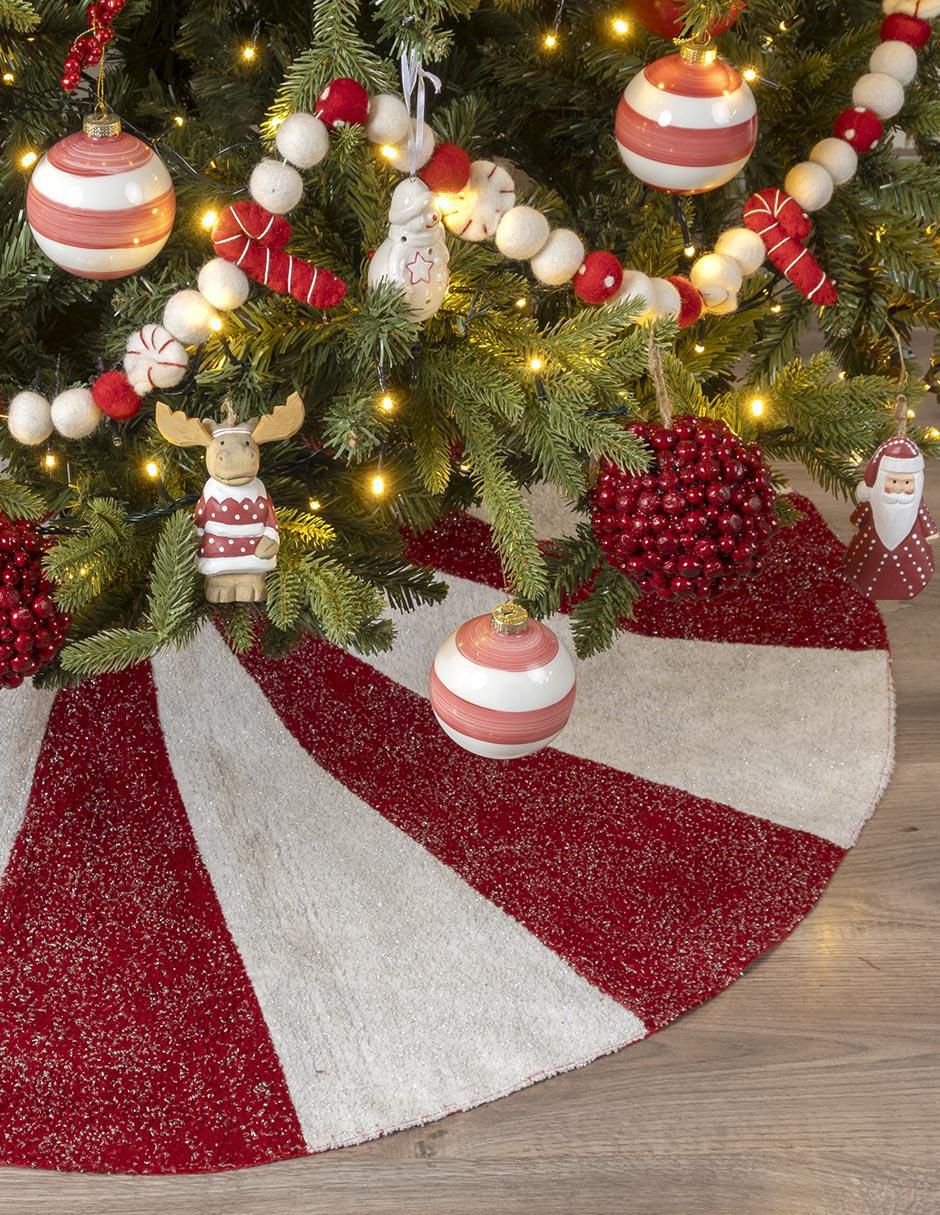 Pie de árbol estampado navideño 4
