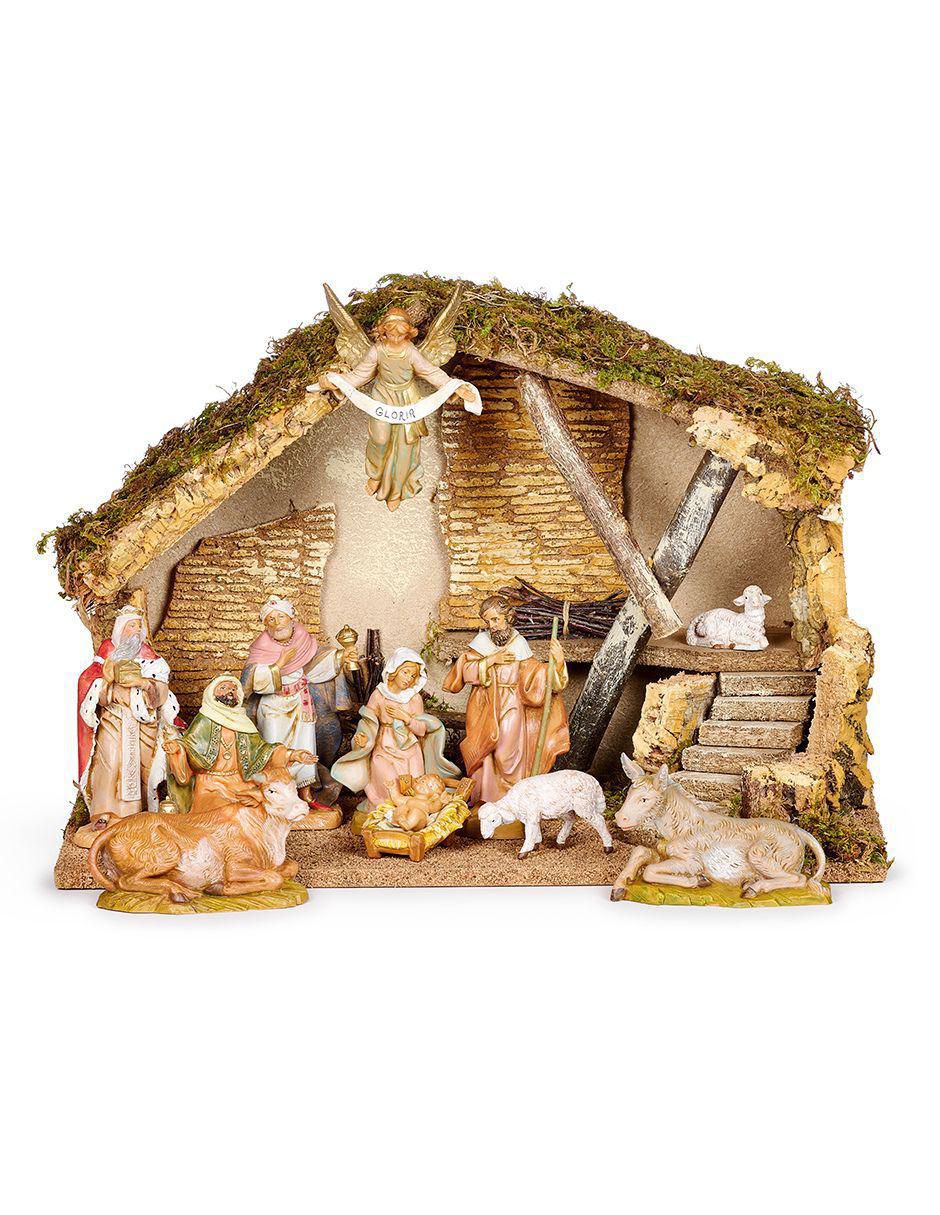 Nacimiento navideño de poliresina Nacimiento navideño de poliresina